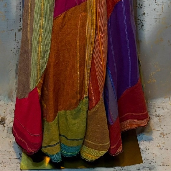 Wrapped Colorful Women's Skirt with Shimmery Gold Accents - Picture 5 of 6